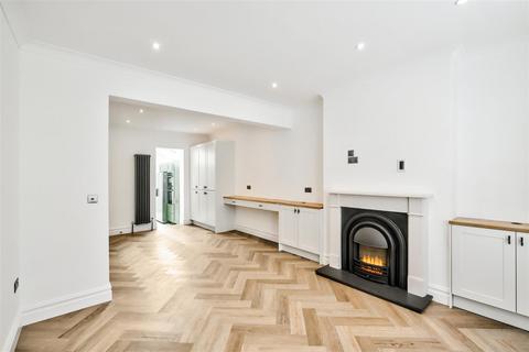 4 bedroom house to rent, Rosaville Road, Fulham