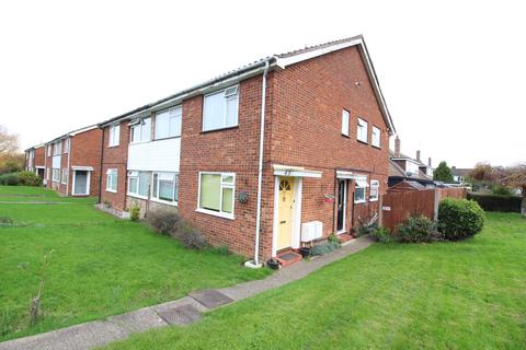 2 bedroom maisonette for sale, Larkspur Way, Epsom KT19