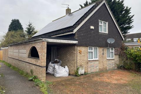 3 bedroom chalet for sale, Norwich NR6