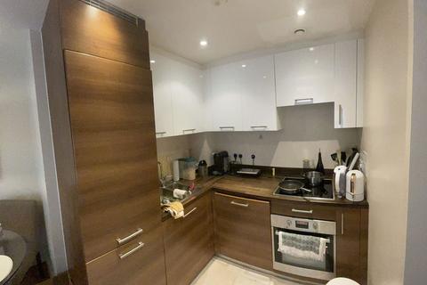1 bedroom flat to rent, Forge Square, London, London E14