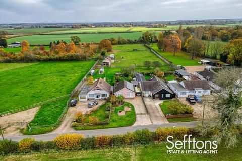 2 bedroom detached bungalow for sale, Church Lane, Welbourne