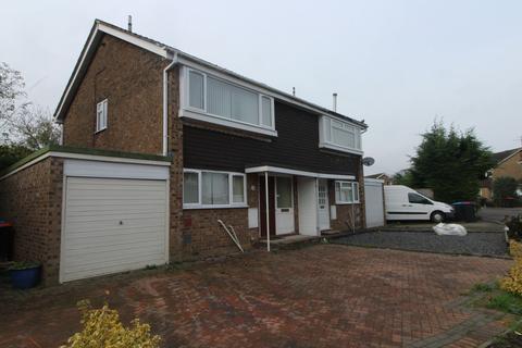 3 bedroom semi-detached house for sale, Byron Drive, Newport Pagnell