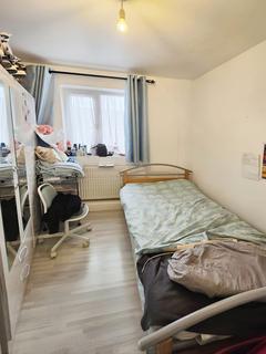 41 Branch Road, Ilford, IG6 3TL
