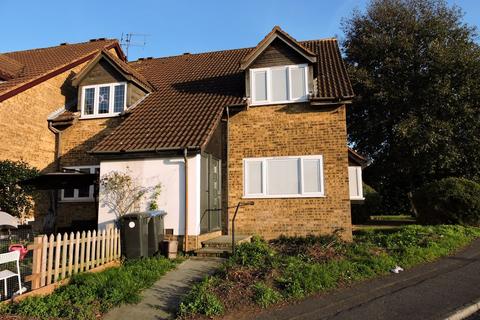 1 bedroom end of terrace house for sale, Mahon Close, Enfield, EN1