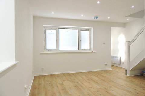 1 bedroom end of terrace house for sale, Mahon Close, Enfield, EN1