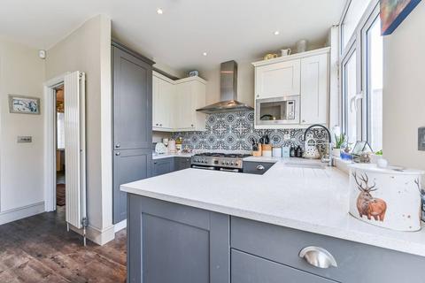 99 Richmond Road, Thornton Heath, CR7 7QF