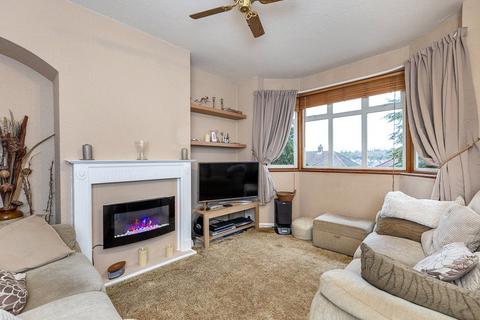 4 bedroom terraced house for sale, Woodlands Grove, COULSDON, Surrey, CR5