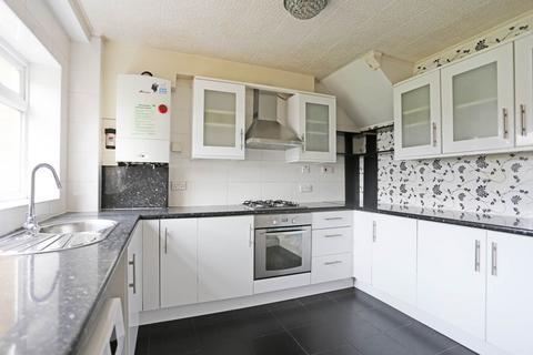 4 bedroom semi-detached house for sale, Swanbourne Drive, Hornchurch