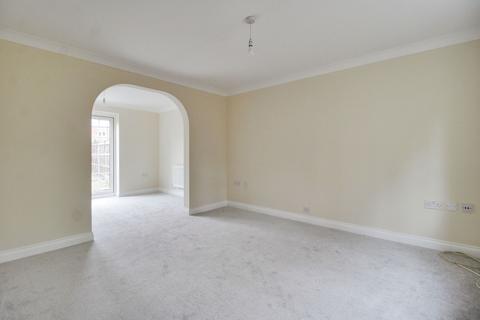 3 bedroom end of terrace house for sale, Caradon Walk, Swindon, SN25