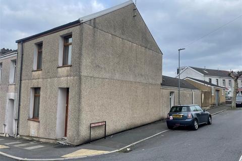 3 bedroom end of terrace house for sale, Bigyn Road, Llanelli