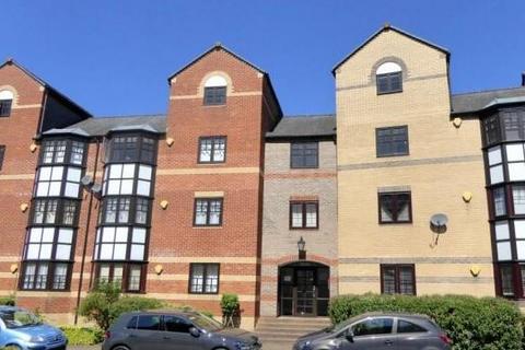 3 bedroom apartment to rent, Maltings place,  Reading,  RG1