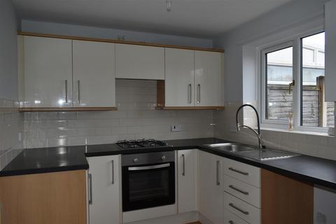 2 bedroom house to rent, Cannock Road, Cannock