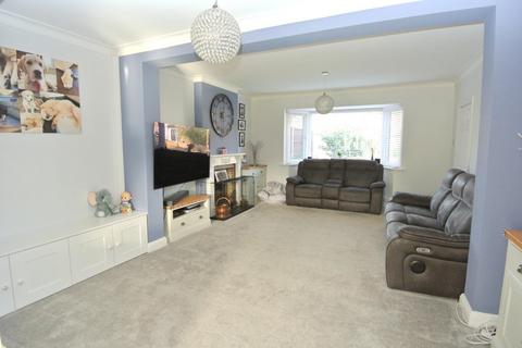 5 bedroom detached house for sale, Ford Close, Ashford TW15