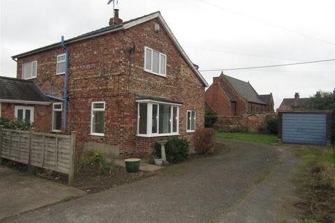 4 bedroom detached house to rent, Vineries, Boroughbridge, York