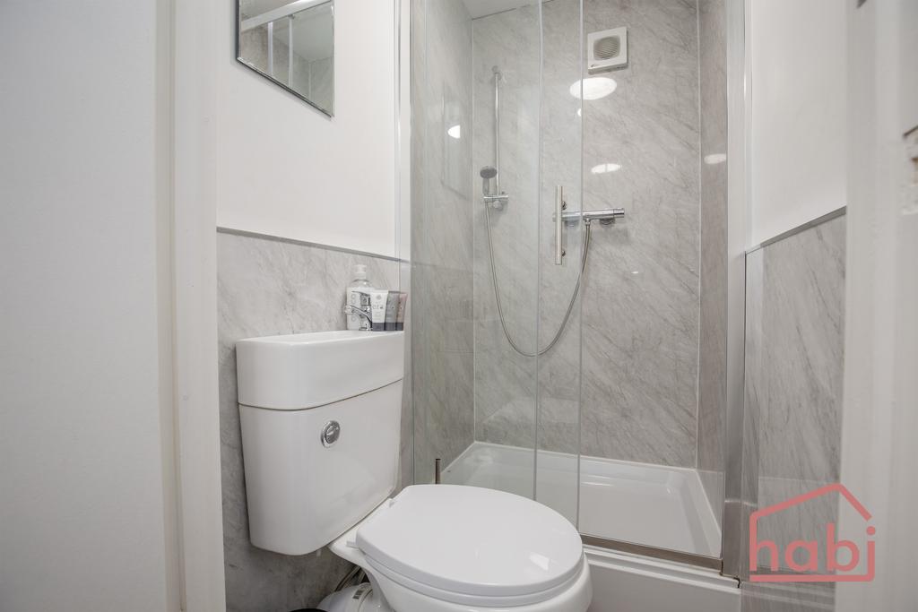 En suite 2
