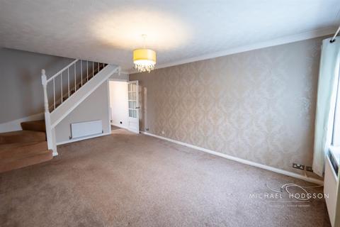 2 bedroom terraced house to rent, Kestrel Square, Downhill, Sunderland