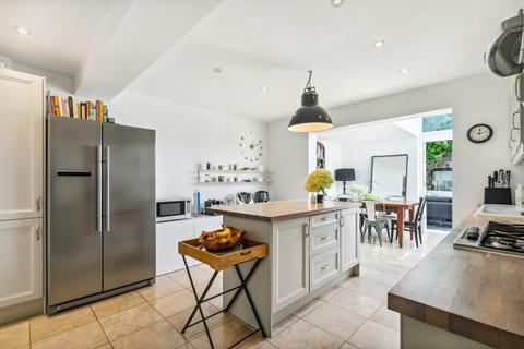 4 bedroom semi-detached house for sale, Kilmington Road, Barnes, London