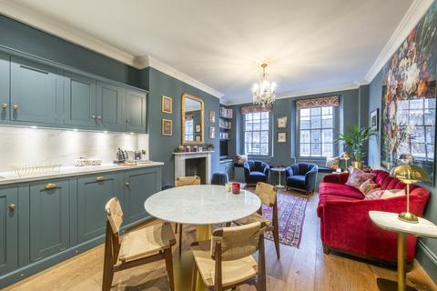 1 bedroom flat for sale, Monmouth Street, Seven Dials, London