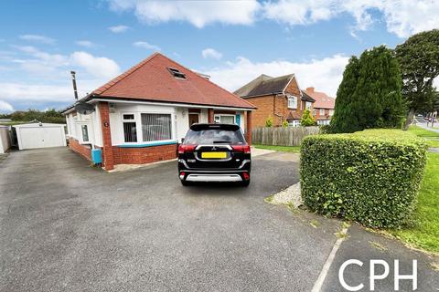 Throxenby Lane, Scarborough, YO12