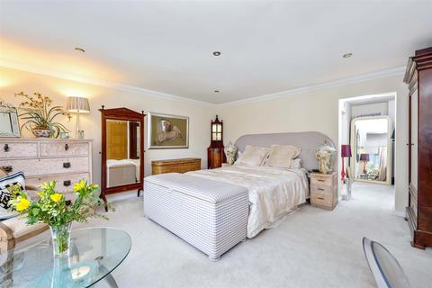 9 Ashurst Close, Goring By Sea, Worthing, BN12 4SP