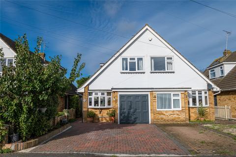 2 bedroom semi-detached house for sale, Conway Avenue, Great Wakering, Southend-on-Sea, Essex, SS3