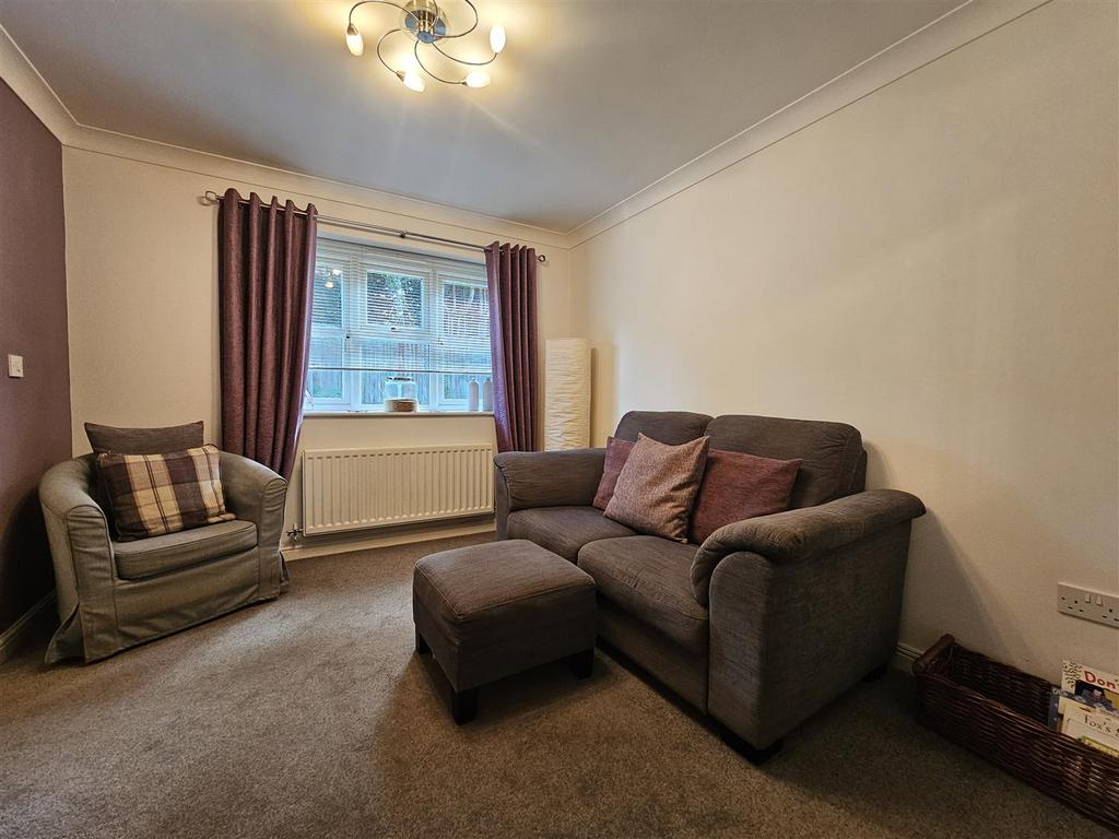 11 Cygnet Court 7