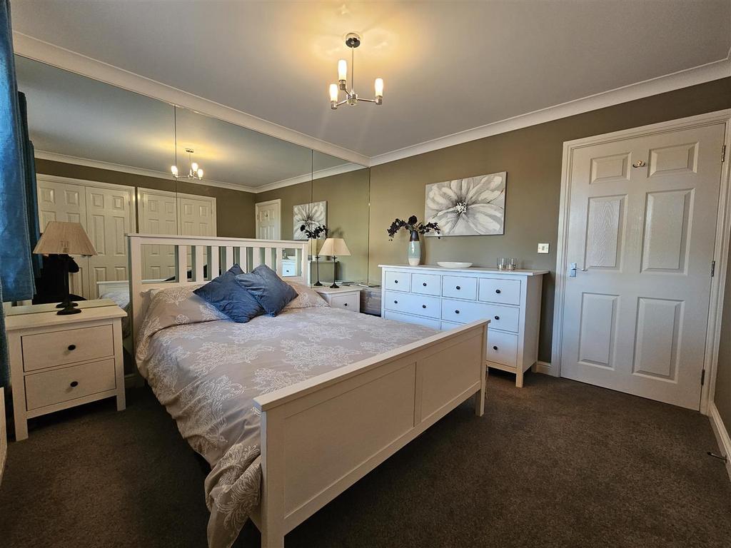 11 Cygnet Court 9