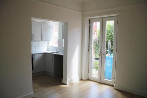 3 bedroom terraced house to rent, Florentine Road, Liverpool, Merseyside