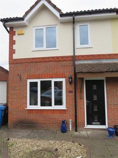 3 bedroom semi-detached house to rent, Valentines Road, Atherton M46