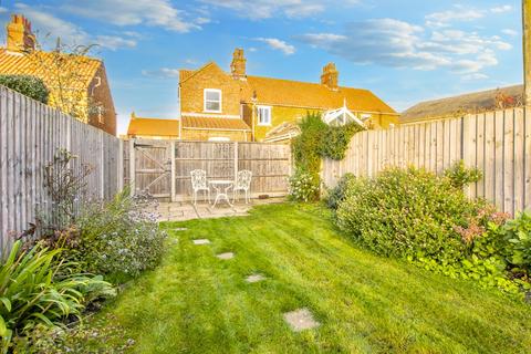 2 bedroom cottage for sale, Pound Lane, Heacham