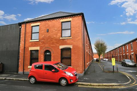 2 bedroom terraced house for sale, Field Street, Salford, M6