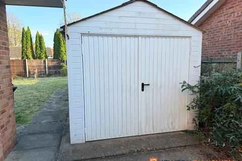 3 bedroom detached bungalow for sale, Marlborough Close, Newark NG24