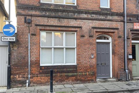 2 bedroom flat to rent, New Street, Sandwich CT13