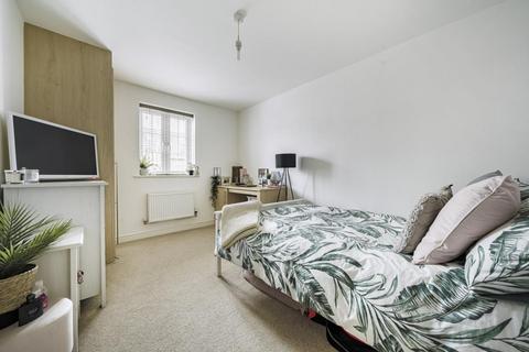 2 bedroom flat for sale, High Wycombe,  Buckinghamshire,  HP13