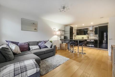 2 bedroom flat for sale, High Wycombe,  Buckinghamshire,  HP13