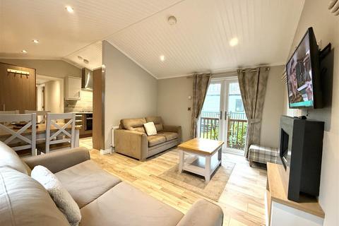 2 bedroom mobile home for sale, Gatebeck Road, Kendal LA8