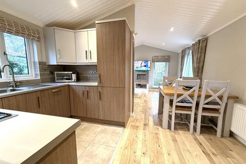 2 bedroom mobile home for sale, Gatebeck Road, Kendal LA8