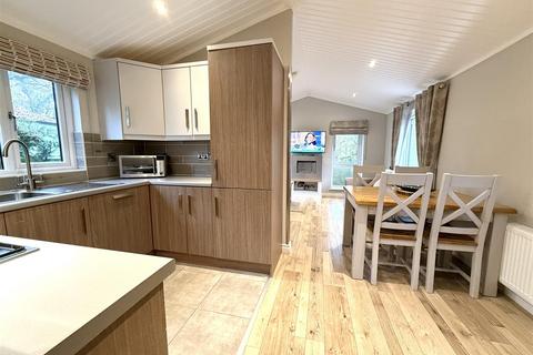 Cedarwood Gatebeck Road, Endmoor, Kendal, LA8 0HL