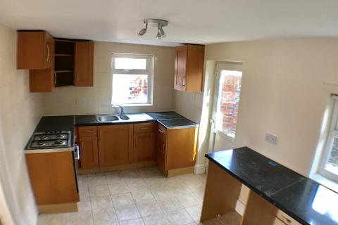 3 bedroom terraced house to rent, Hull HU5