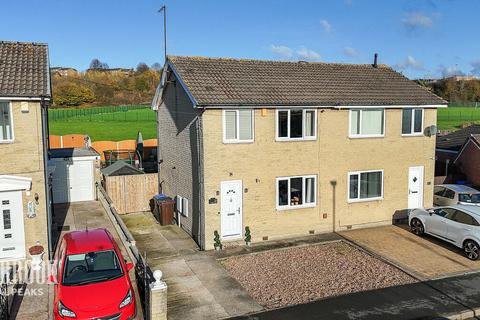 3 bedroom semi-detached house for sale, Haxby Street, Normanton Springs