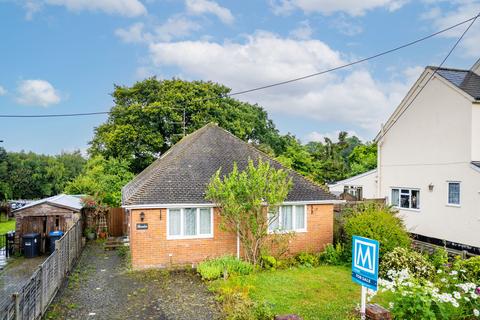 3 bedroom detached house for sale, Horsham Road, Handcross, RH17