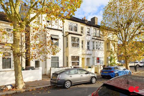 1 bedroom flat for sale, Calderon Road, Leytonstone E11