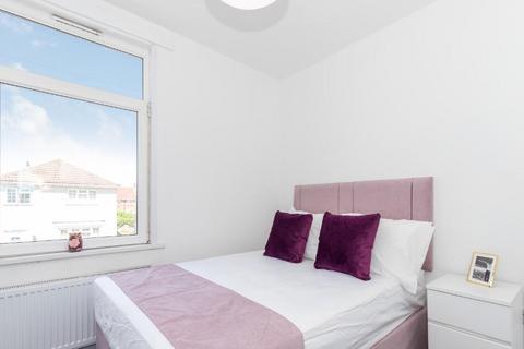 4 bedroom flat to rent, Toronto Road, Bristol BS7