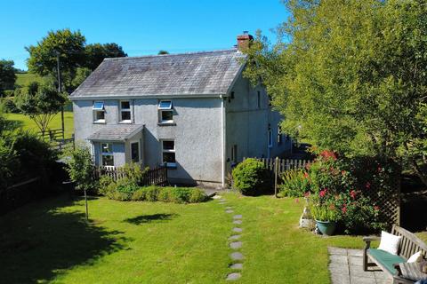 4 bedroom property with land for sale, Llangeitho, Tregaron