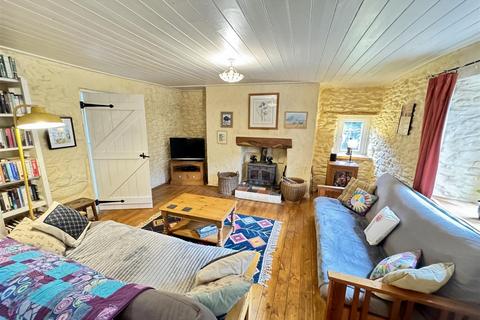 4 bedroom property with land for sale, Llangeitho, Tregaron