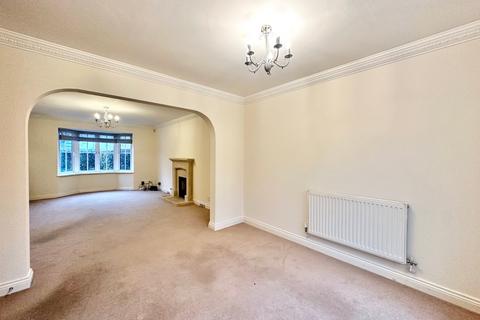 4 bedroom detached house to rent, Monellan Crescent, Caldecotte, Milton Keynes, MK7