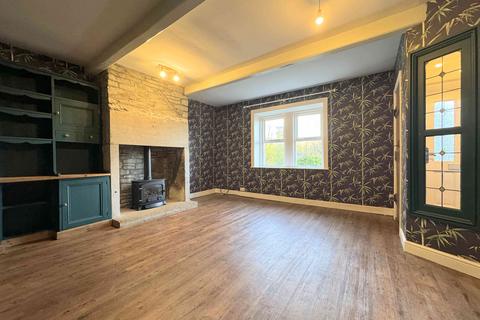 3 bedroom cottage for sale, Dog Lane, Holywell Green HX4