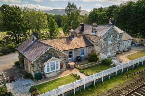 2 bedroom character property for sale, The Old Waiting Room, Wensley, Leyburn