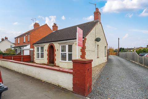 3 bedroom detached bungalow for sale, High Street, Coningsby, Lincoln, Lincolnshire, LN4