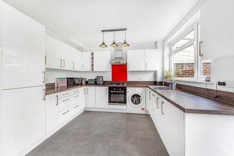 3 bedroom terraced house for sale, Grange Place, Laleham Village, Staines-Upon-Thames, TW18